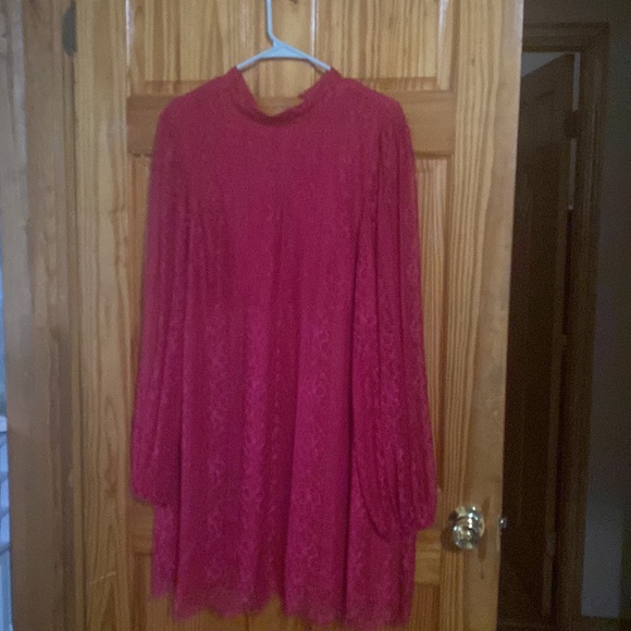 Maeve Open-Back Lace Mini Dress - Picture 2 of 4